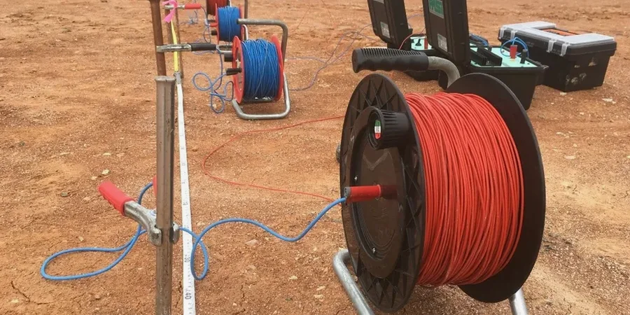 Resistividad Eléctrica y SEV en Concepción: Perfiles del Subsuelo Sin Perforar